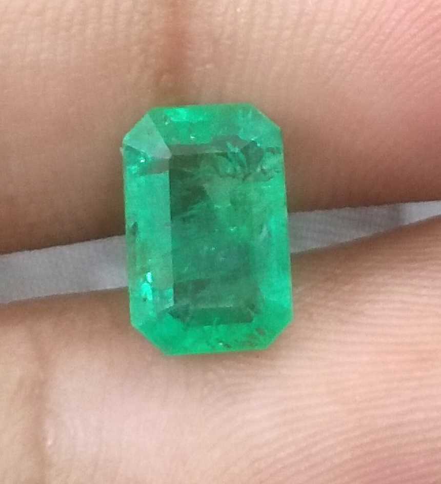 2.27ct GSI certified medium green emerald cut Panjshir Emerald 