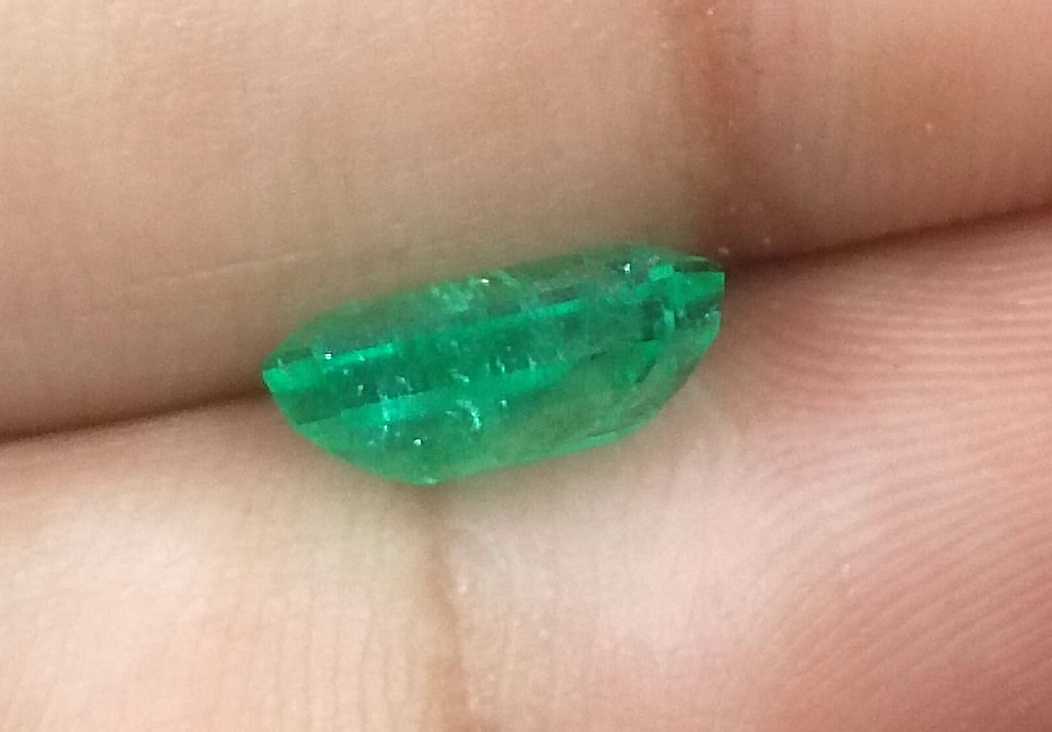 2.27ct GSI certified medium green emerald cut Panjshir Emerald 