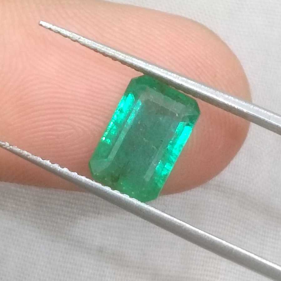 2.35ct GSI USA certified medium green emerald cut Zambian Emerald /