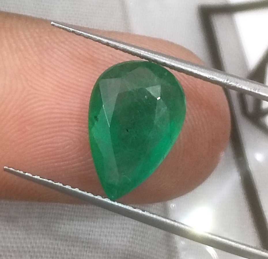 3.25ct GSI (USA) certified velvet green pear cut Zambian emerald 