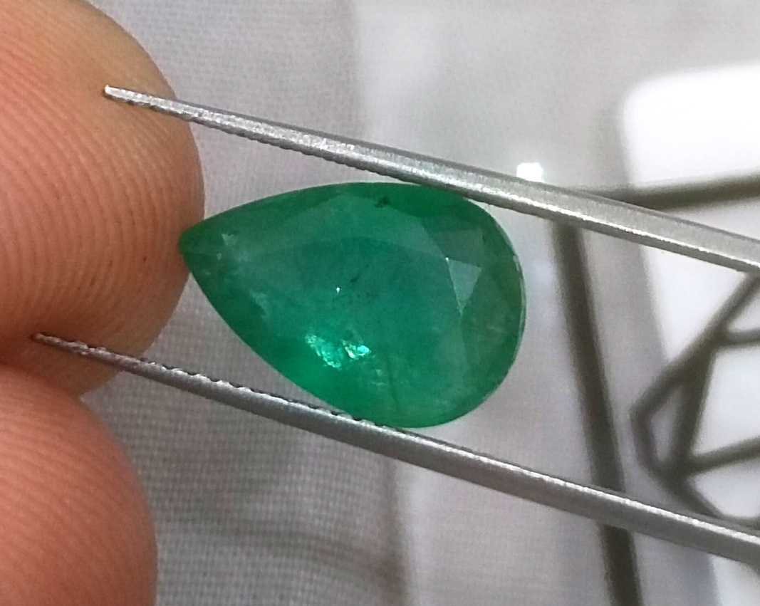 3.25ct GSI (USA) certified velvet green pear cut Zambian emerald 