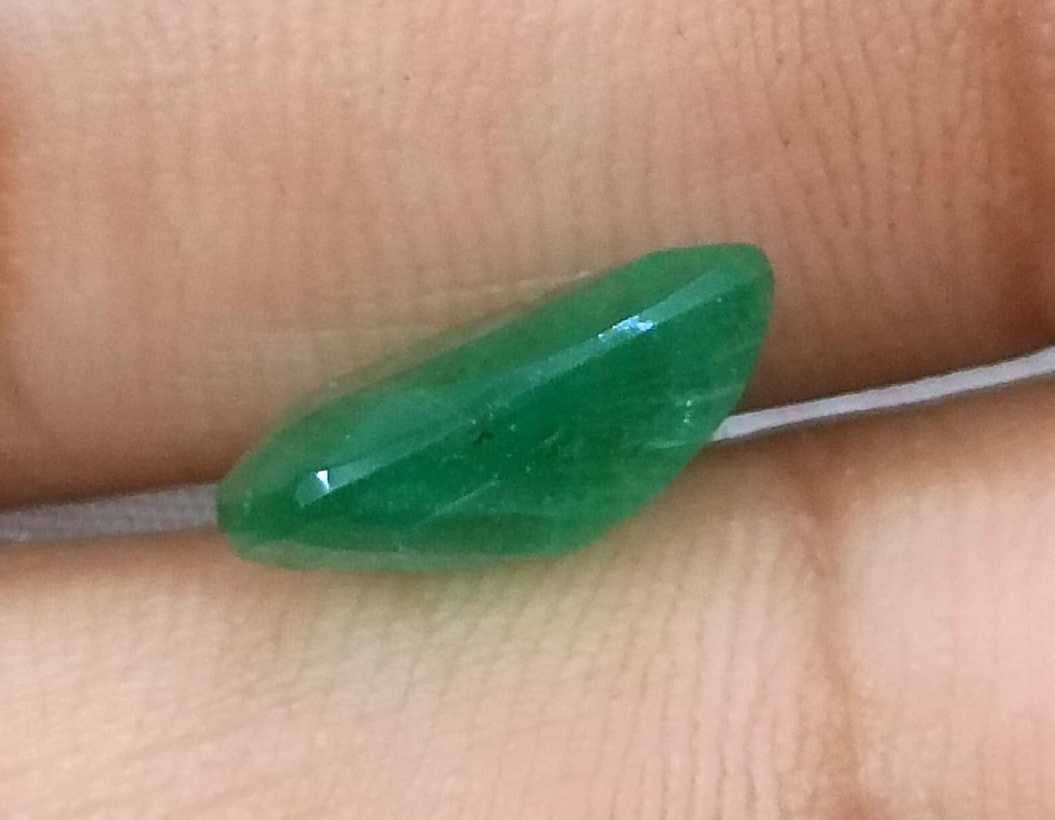 3.25ct GSI (USA) certified velvet green pear cut Zambian emerald 
