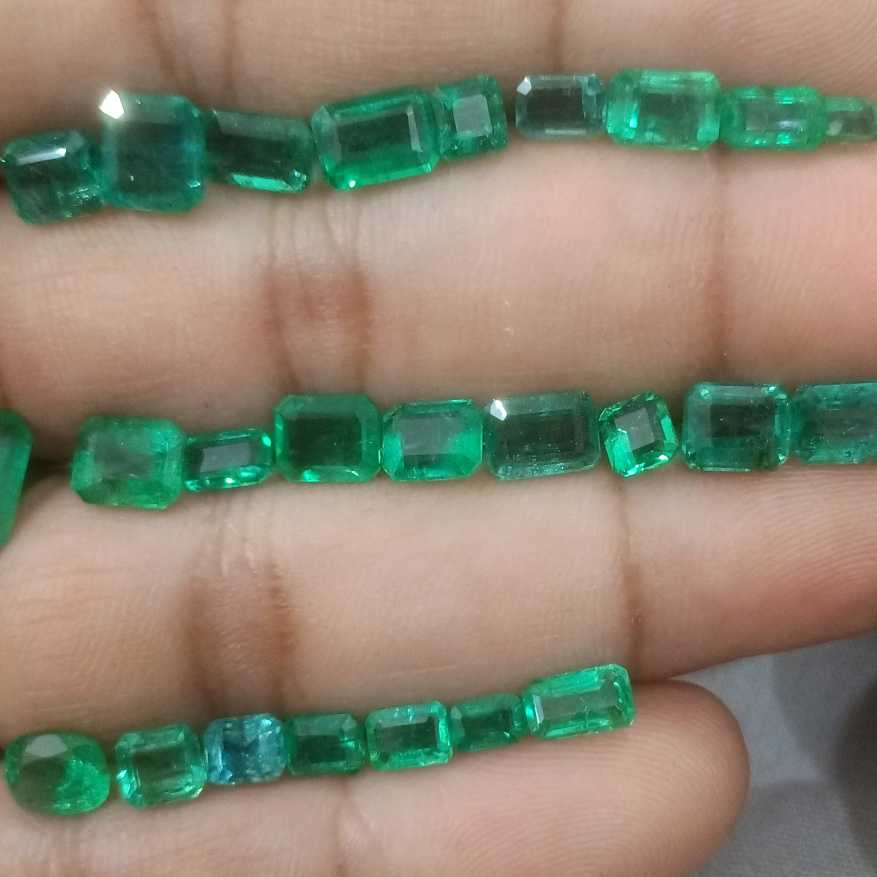 20.64ct Medium to vivid green emerald cut Zambian Emerald Parcel /