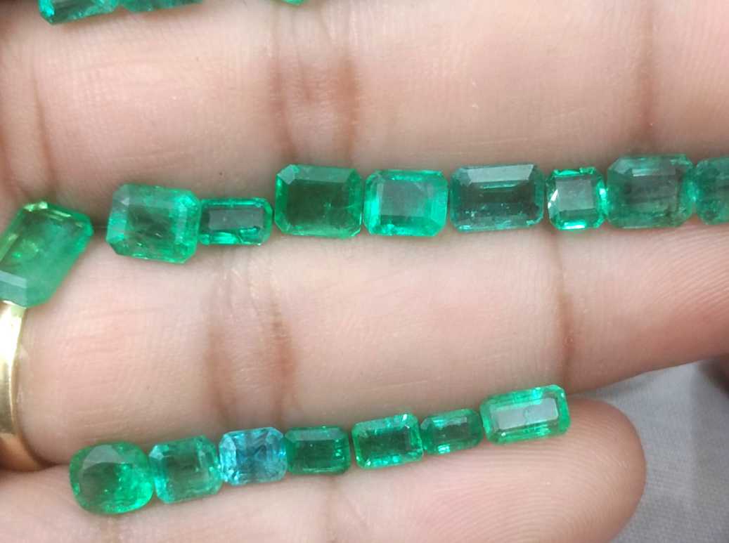 20.64ct Medium to vivid green emerald cut Zambian Emerald Parcel 