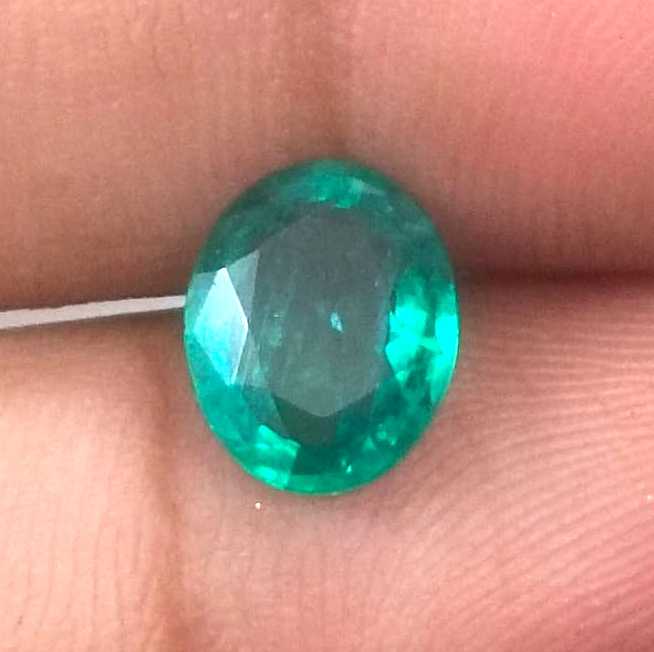 1.70ct GSI certified medium deep green oval cut Zambian Emerald 