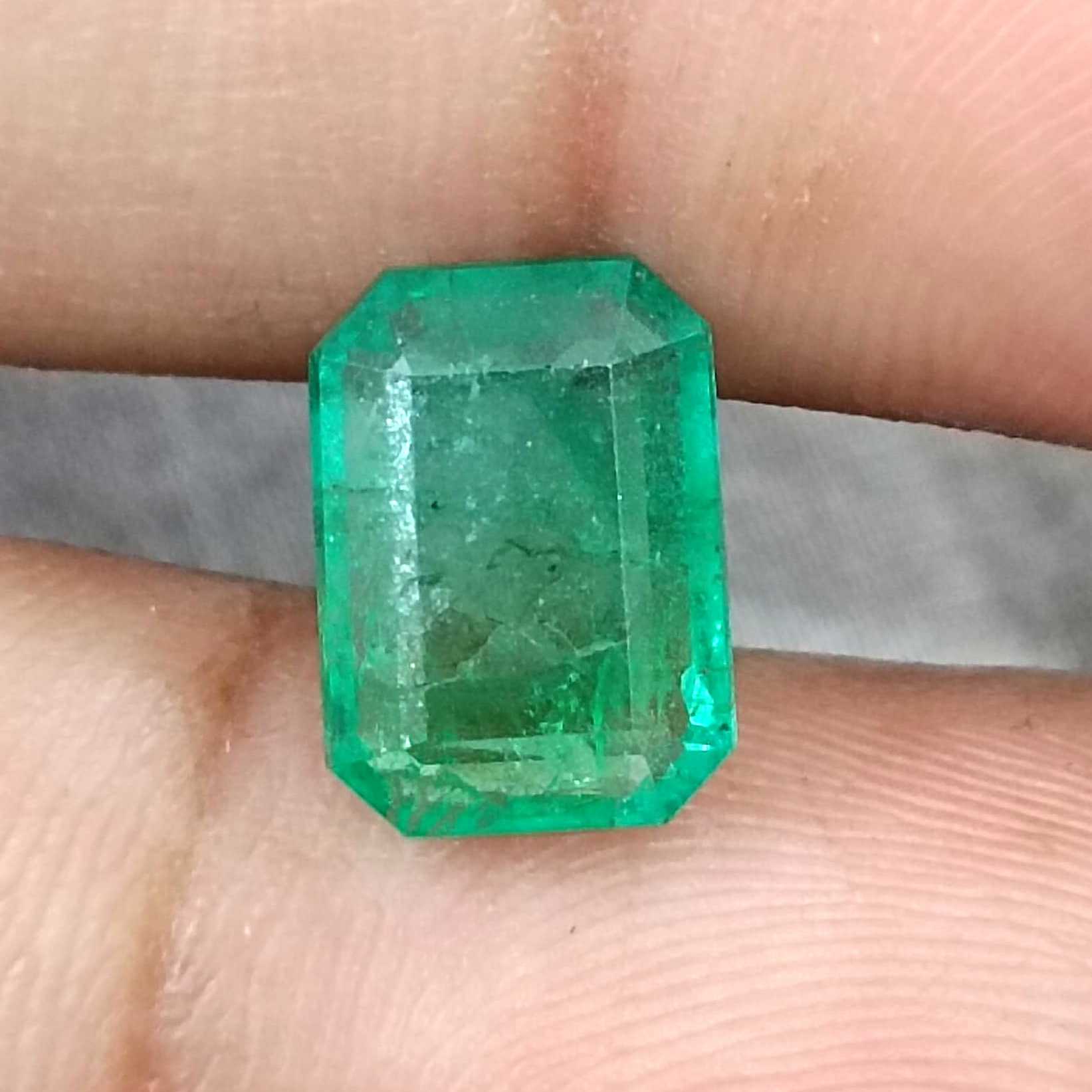 3.16ct GSI certified medium velvet green octagon cut Panjshir emerald stone/