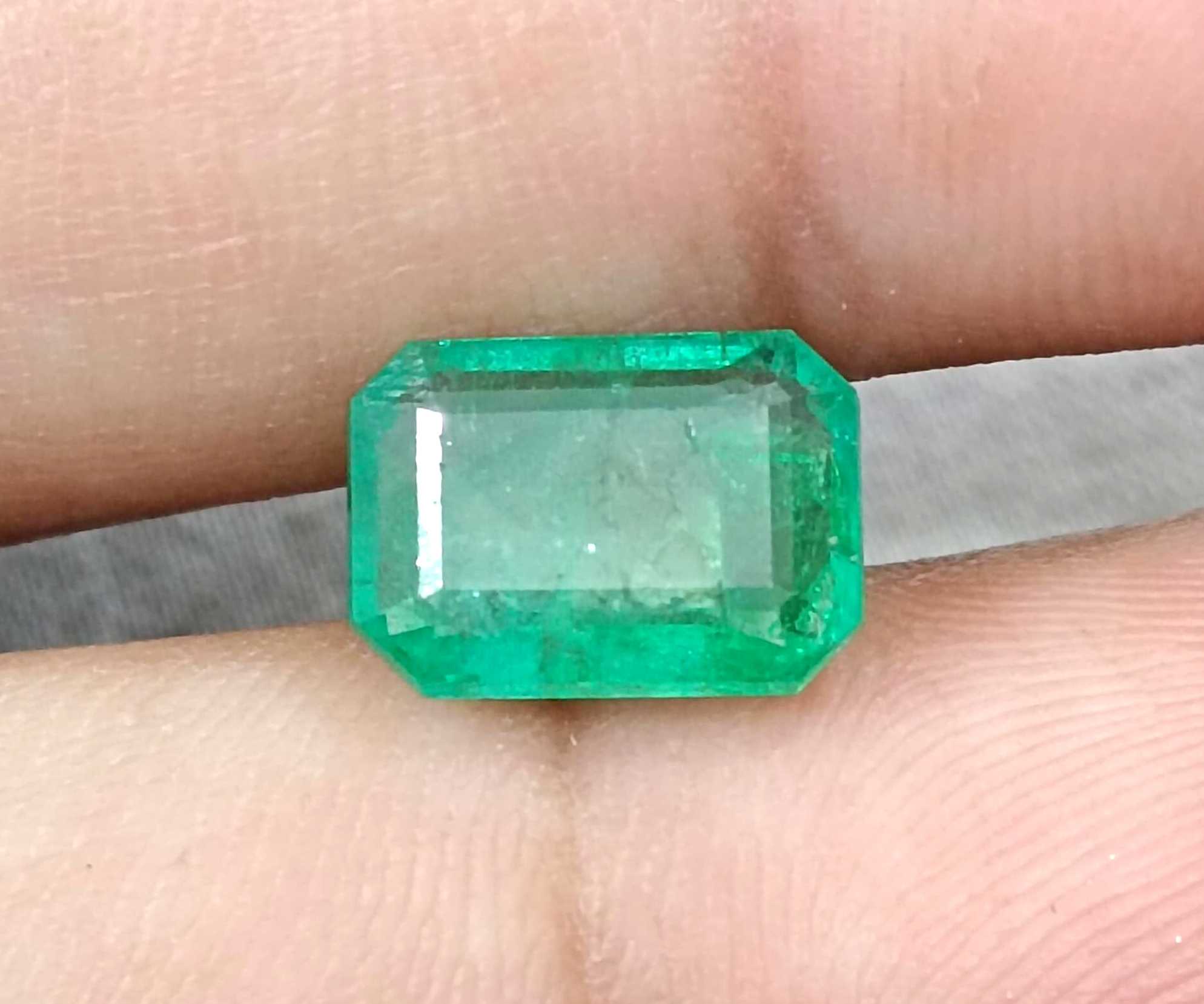 3.16ct GSI certified medium velvet green octagon cut Panjshir emerald stone