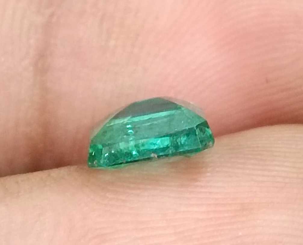GSI certified 1.38ct medium deep green octagon cut Zambian emerald 