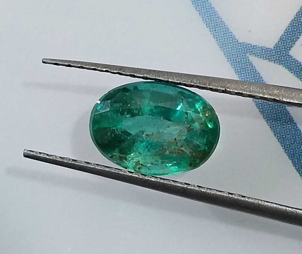 GSI certified 1.34ct deep green oval cut Zambian emerald stone 