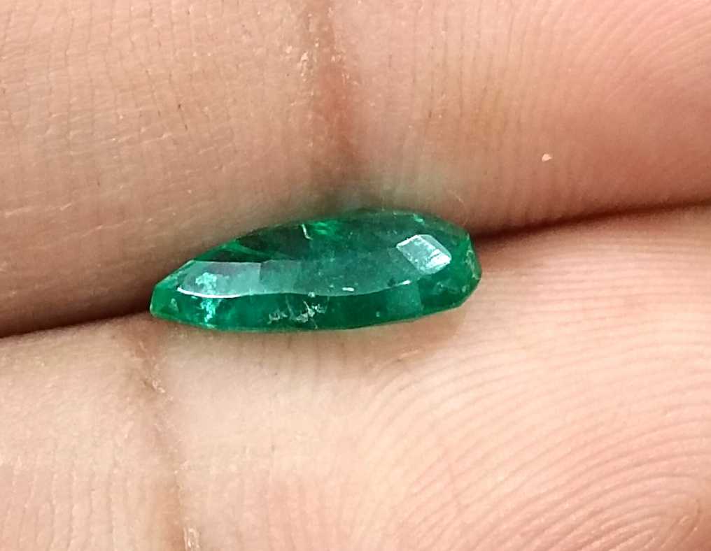 GSI USA certified 1.33ct pear cut deep green Zambian emerald stone 