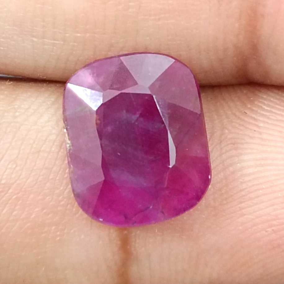 5.81ct Natural deep purplish Red African ruby untreated loose gemstone /
