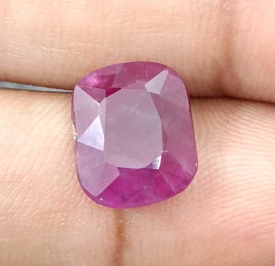 5.81ct Natural deep purplish Red African ruby untreated loose gemstone 