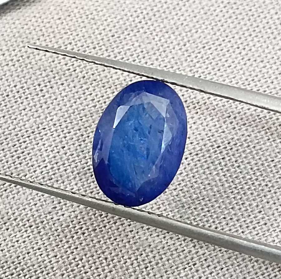 4.01ct natural royal blue Srilankan sapphire oval cut loose gemstone
