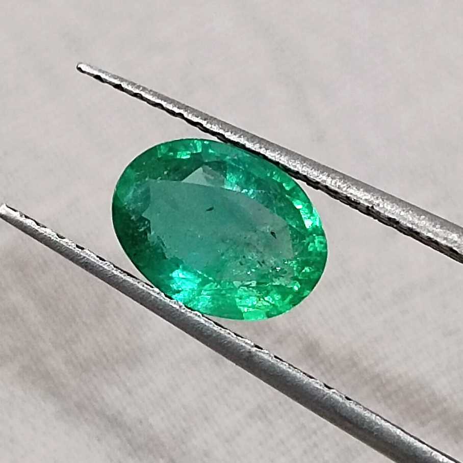GSI certified 1.02ct Vivid green oval cut Zambian emerald natural gemstone /
