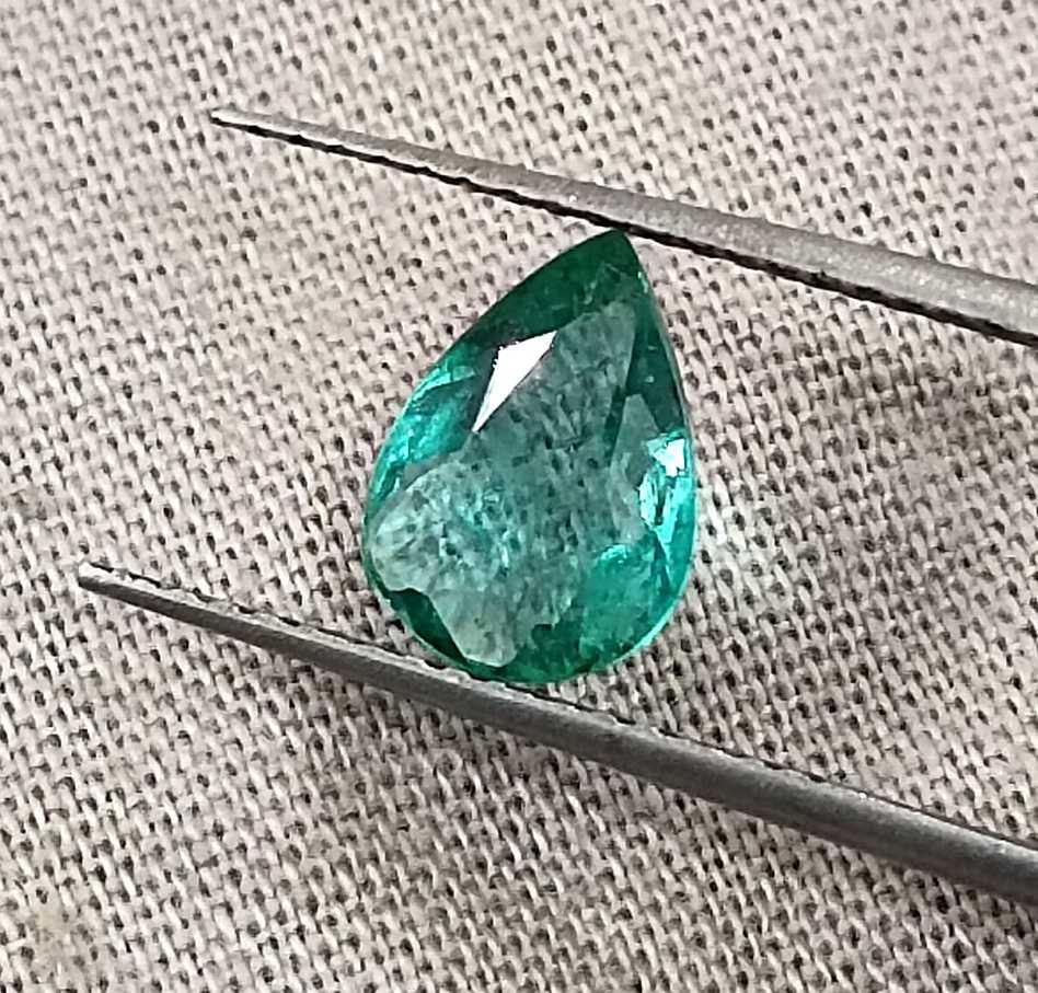 GSI certified 1.15ct medium green Zambian emerald pear cut loose gemstone 