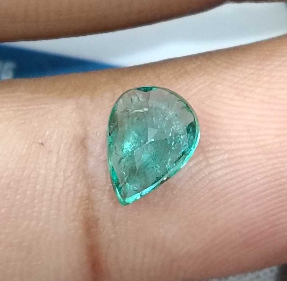 GSI certified 1.15ct medium green Zambian emerald pear cut loose gemstone 