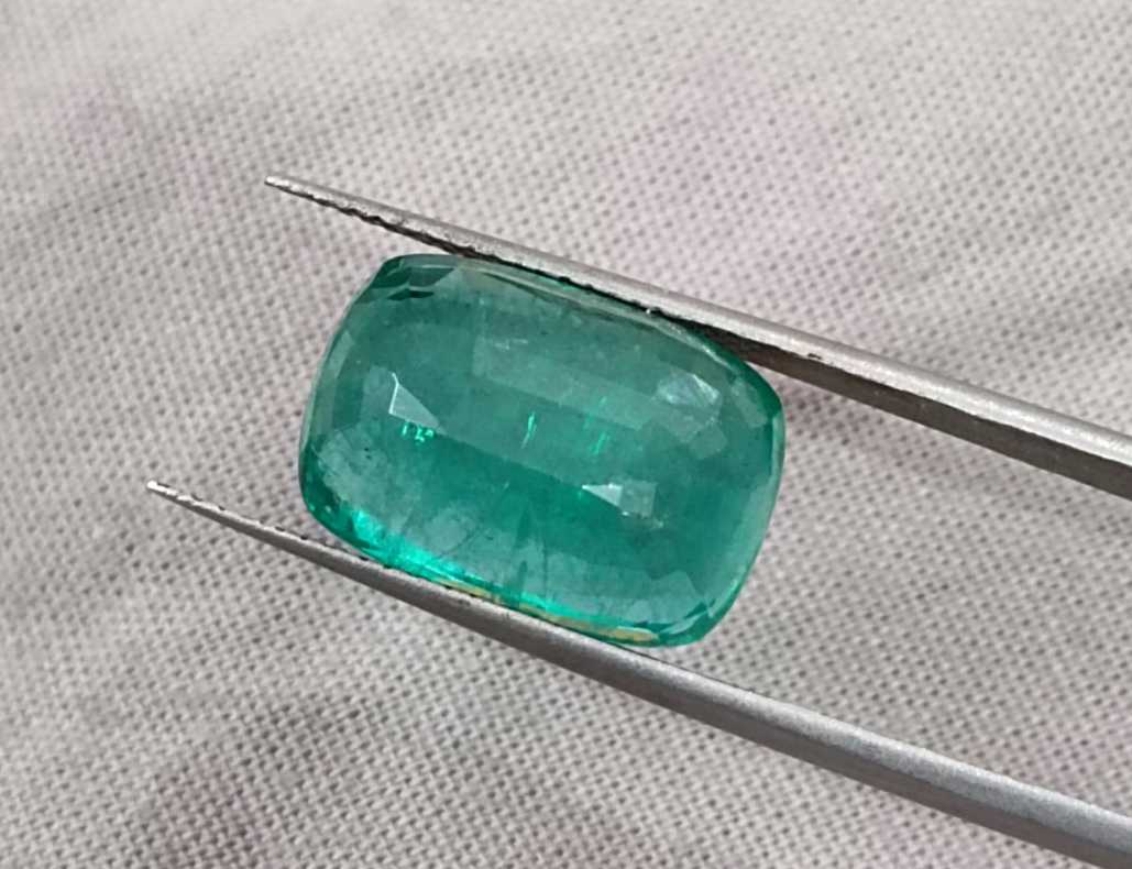 9.75ct Medium deep green cushion cut Zambian emerald.