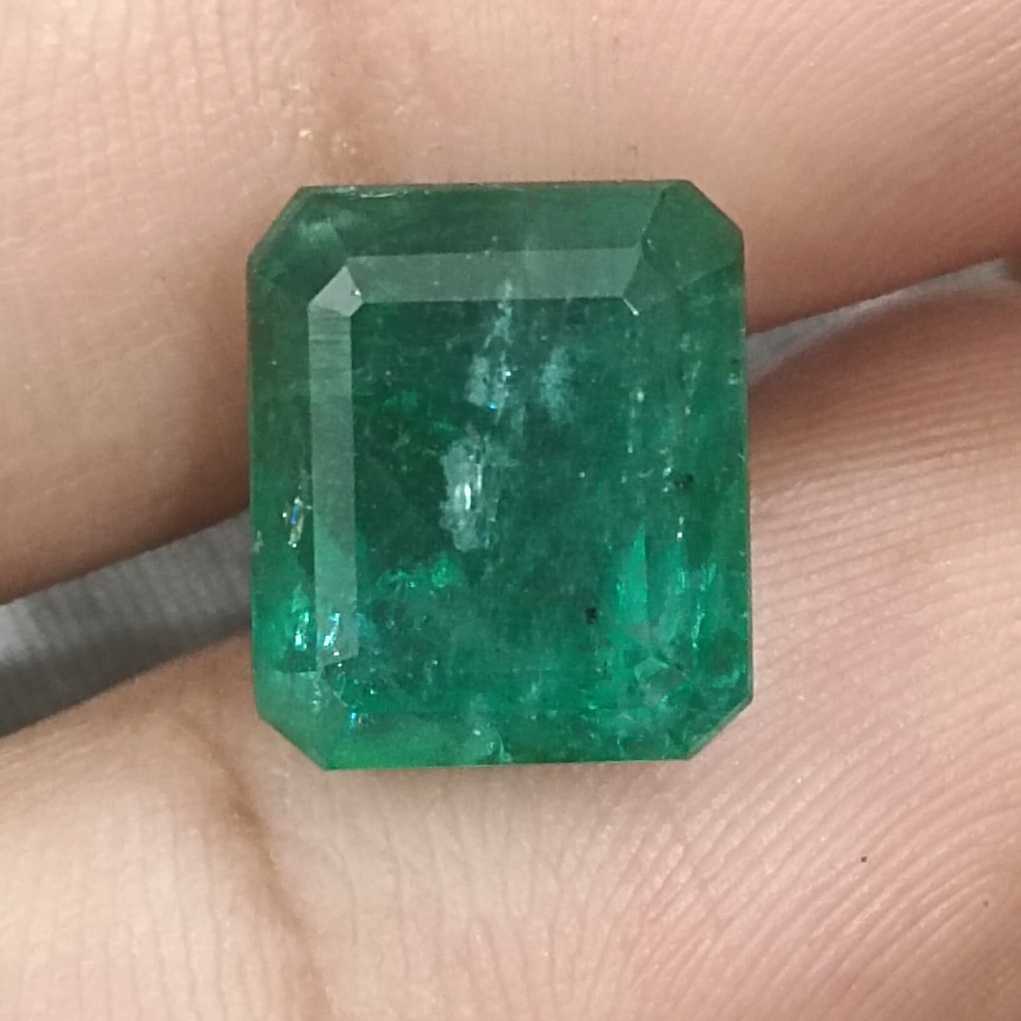 8.36ct Deep forest green octagon cut Zambian emerald./