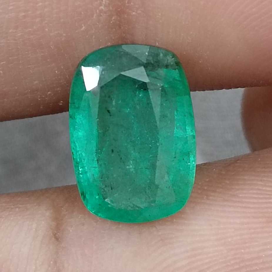 4.87ct Medium deep green cushion cut Zambian emerald./