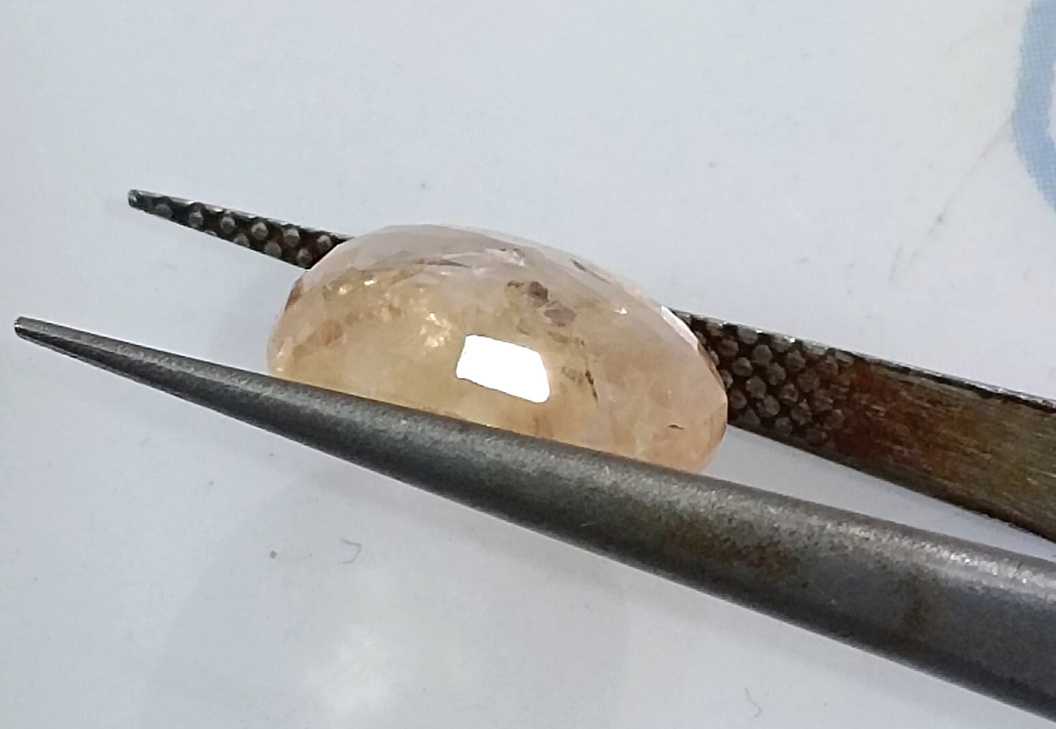 4.63ct AGRL certified padparadscha sapphire oval cut loose gemstone.