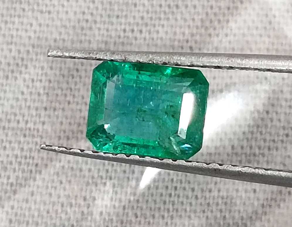 1.27ct Quality deep green octagon cut Zambian emerald stone 