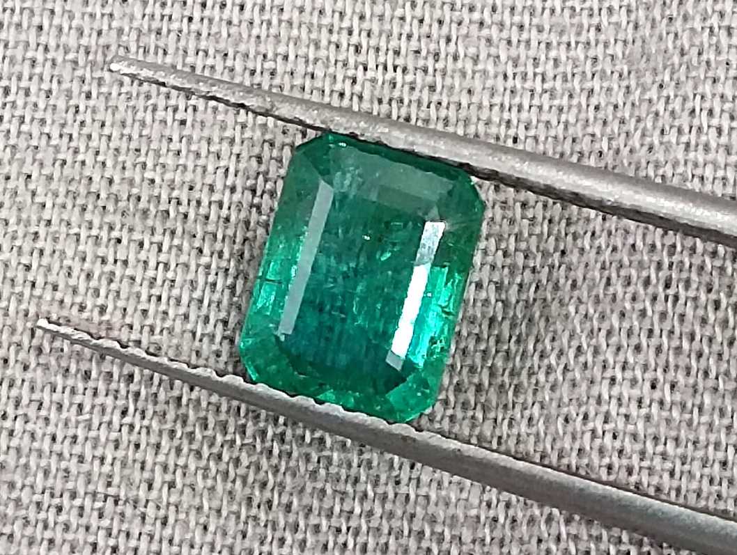 1.27ct Quality deep green octagon cut Zambian emerald stone 