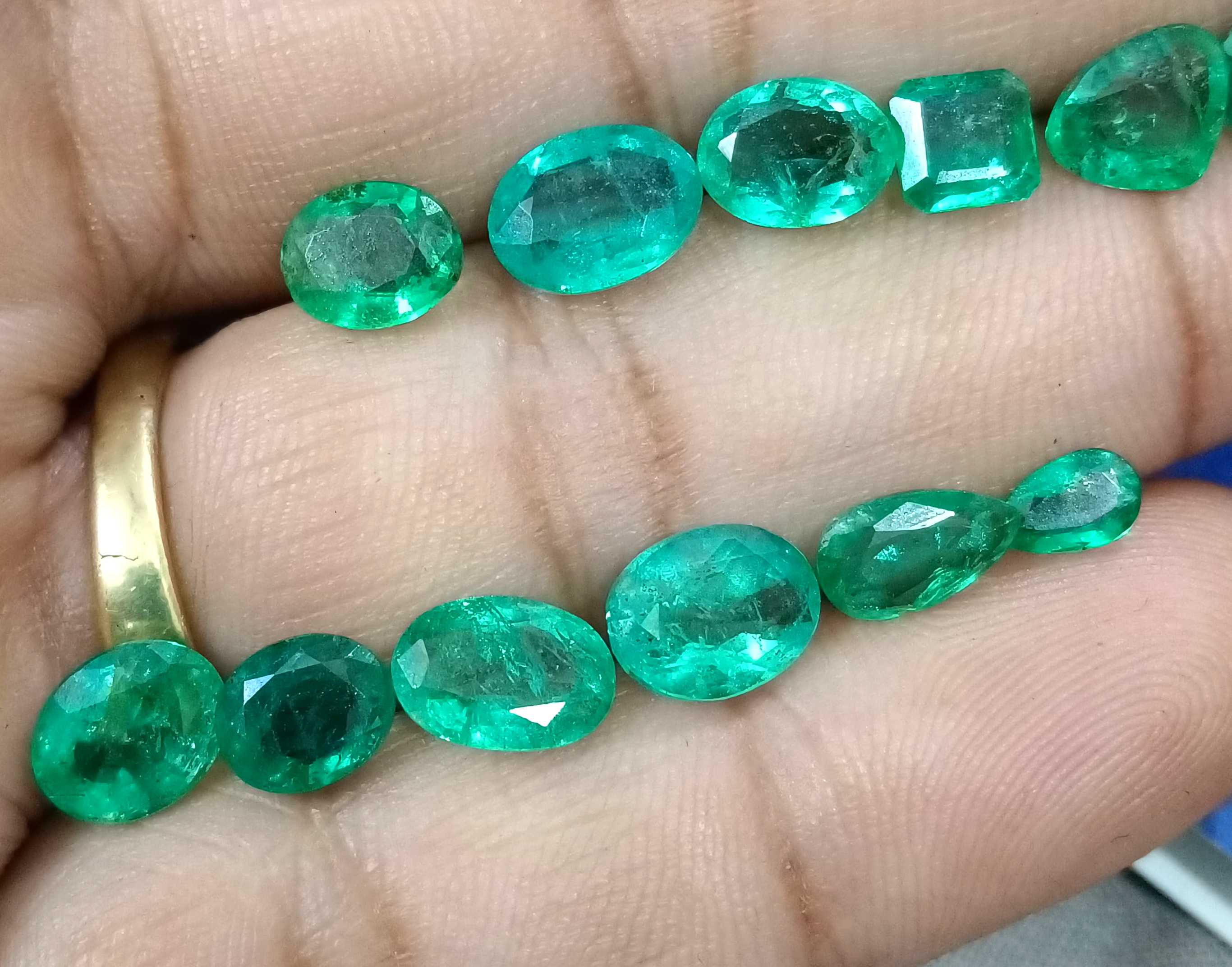 15.33ct Natural Zambian emerald parcel mixed cut Loose Gemstones