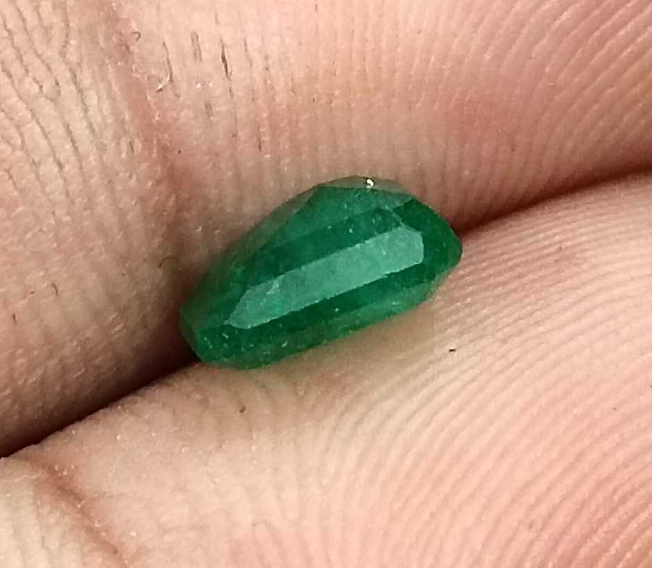 1.60ct Zambian emerald octagon cut loose stone 