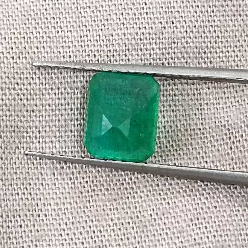 1.60ct Zambian emerald octagon cut loose stone 