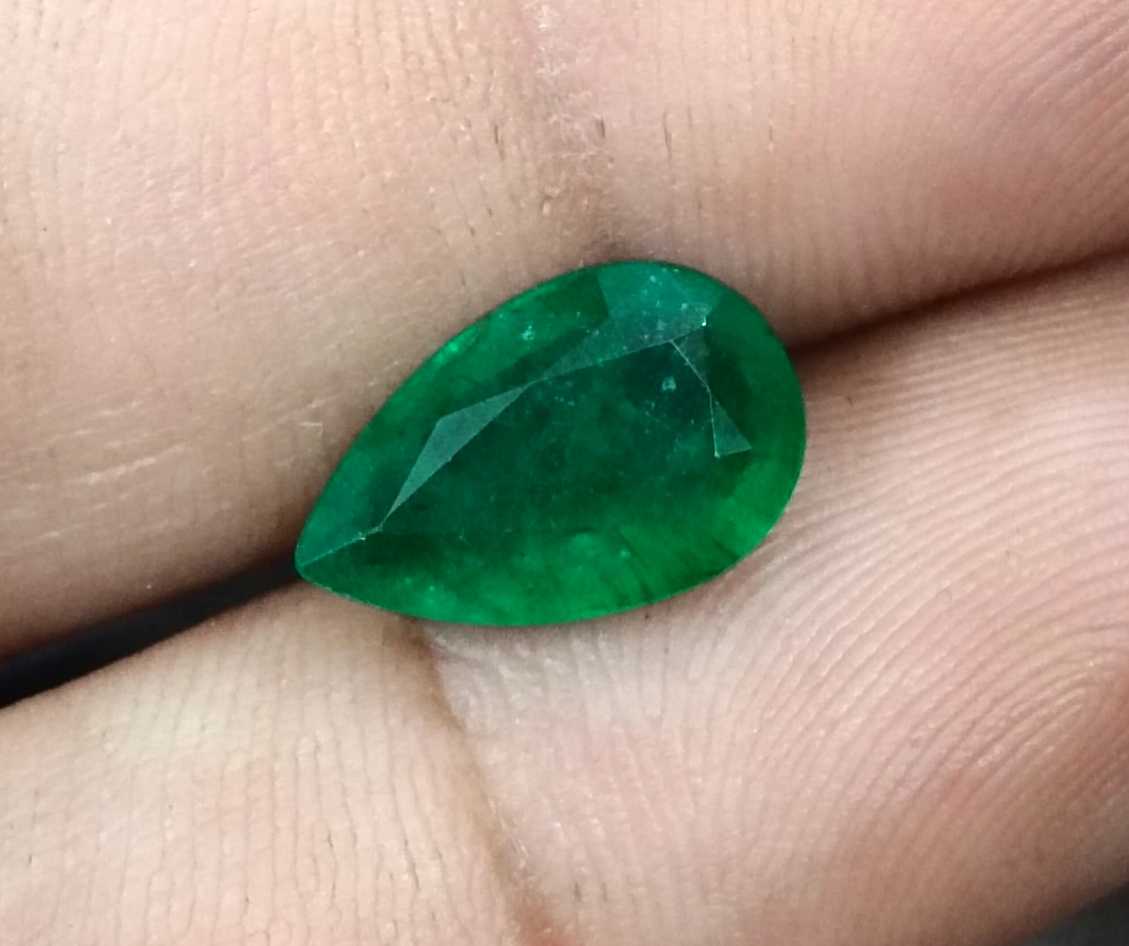 3.05ct GSI USA certified Zambian emerald deep velvet green stone