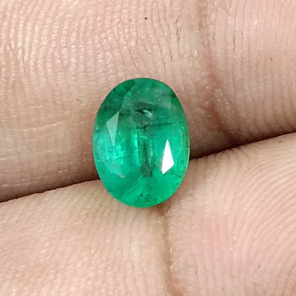 1.82ct GSI certified medium sea green oval cut Zambian emerald 