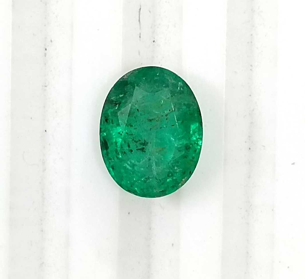 GSI USA certified 1.82ct medium deep vivid green oval cut Zambian emerald 