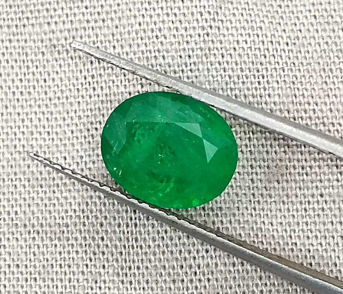 1.95ct Certified deep vivid green Zambian emerald oval cut Loose Stone 