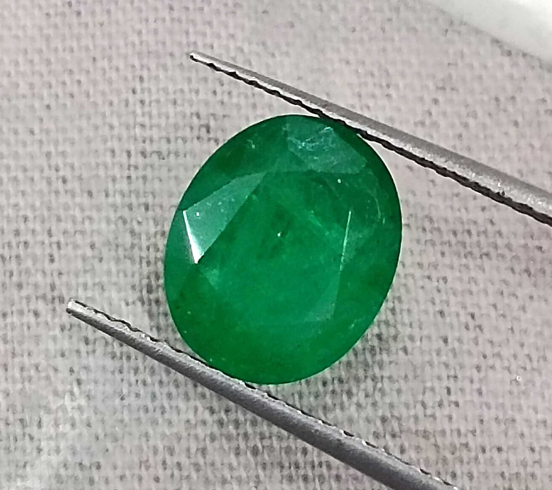 1.95ct Certified deep vivid green Zambian emerald oval cut Loose Stone 