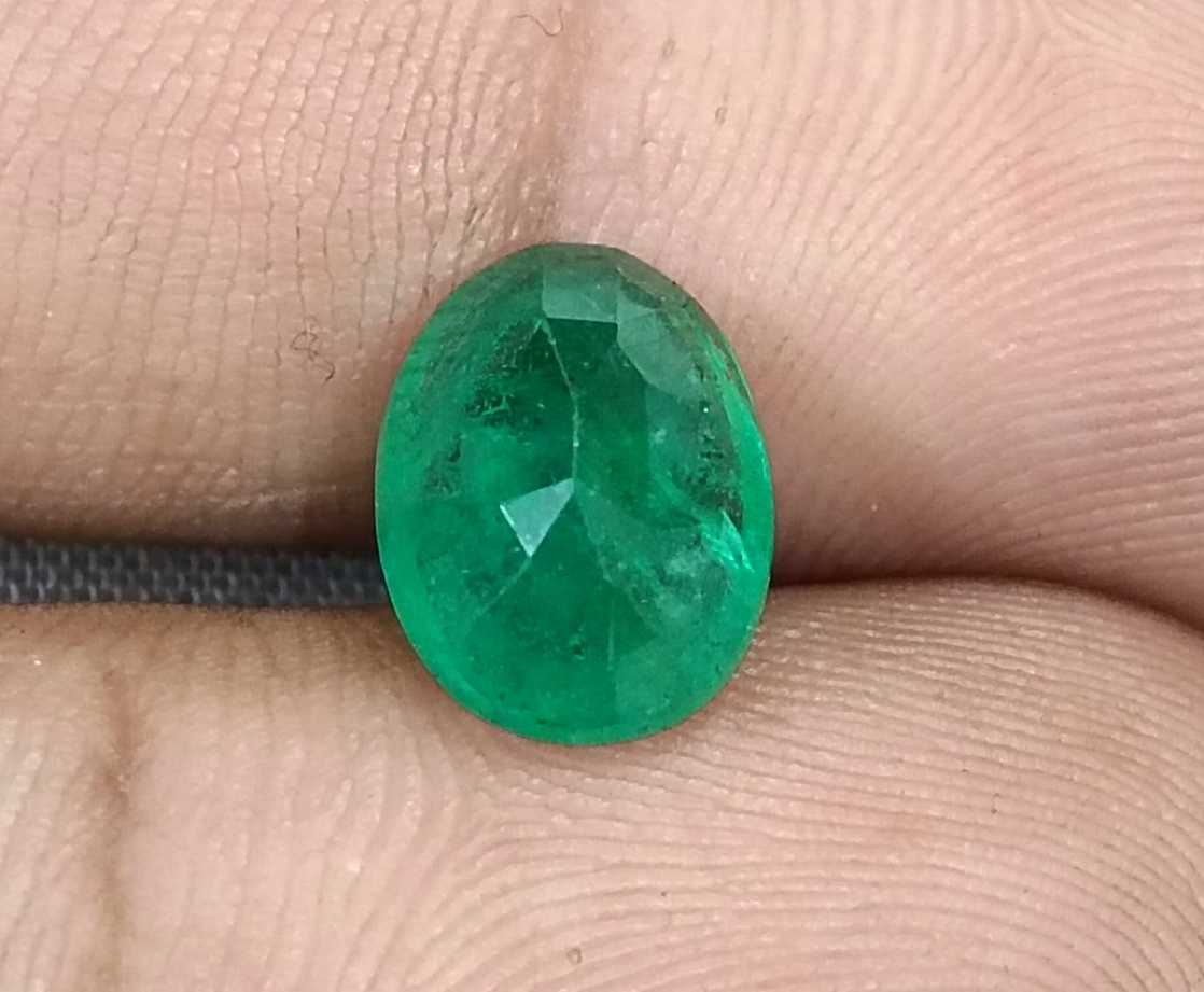 3.00ct GSI certified grass green oval cut Zambian emerald natural loose gemstone