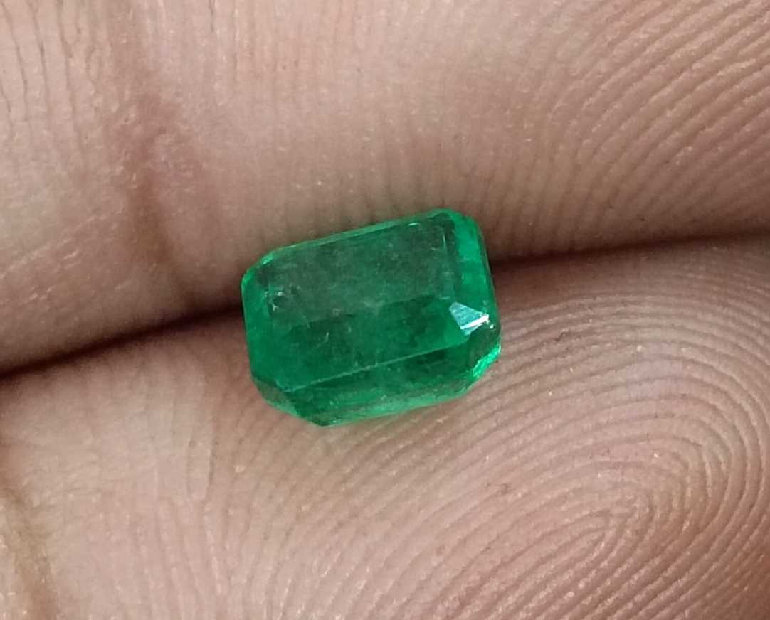 1.35ct Zambian emerald certified octagon cut loose gemstone 