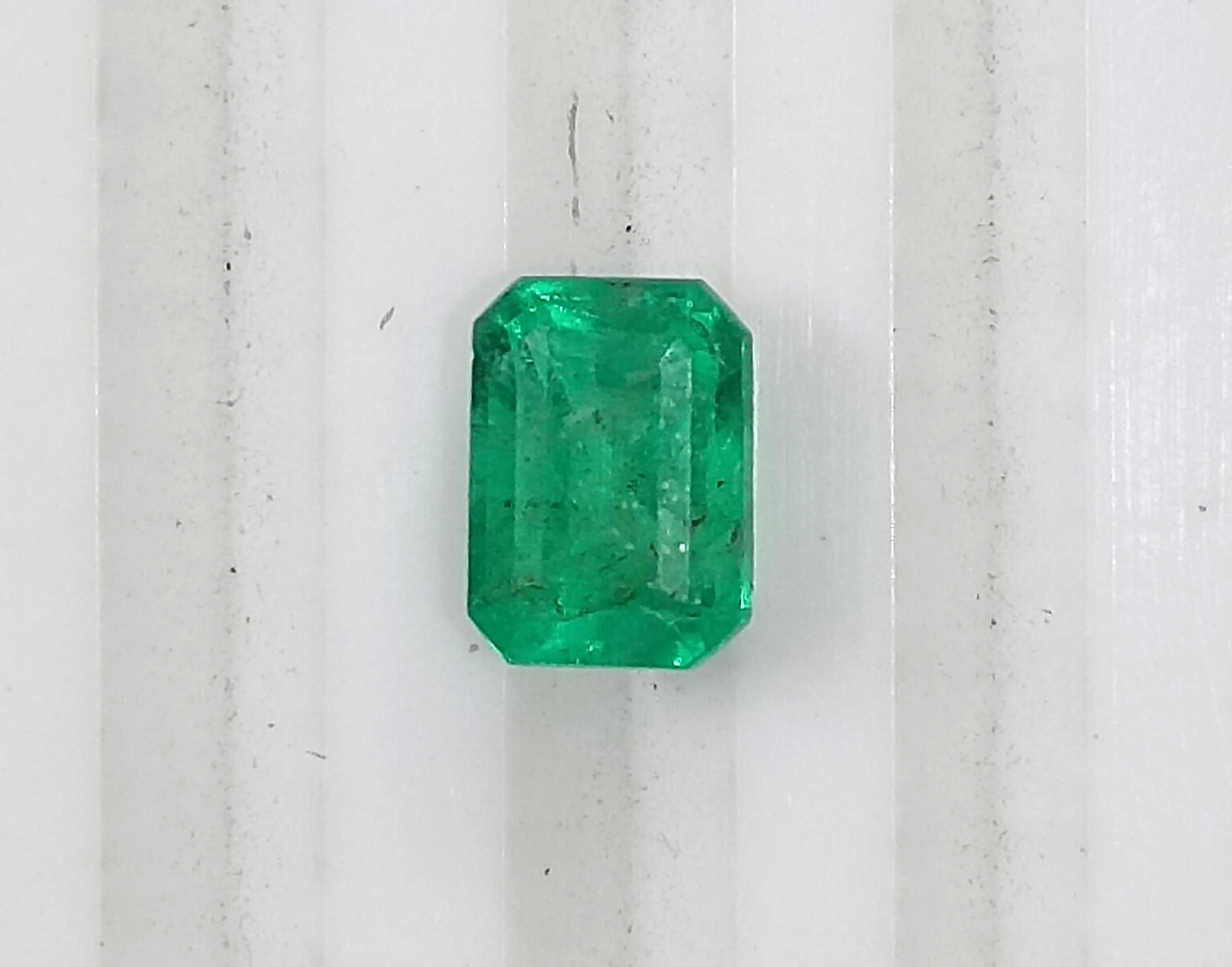 1.32ct GSI certified bright neon green Panjshir emerald octagon cut 