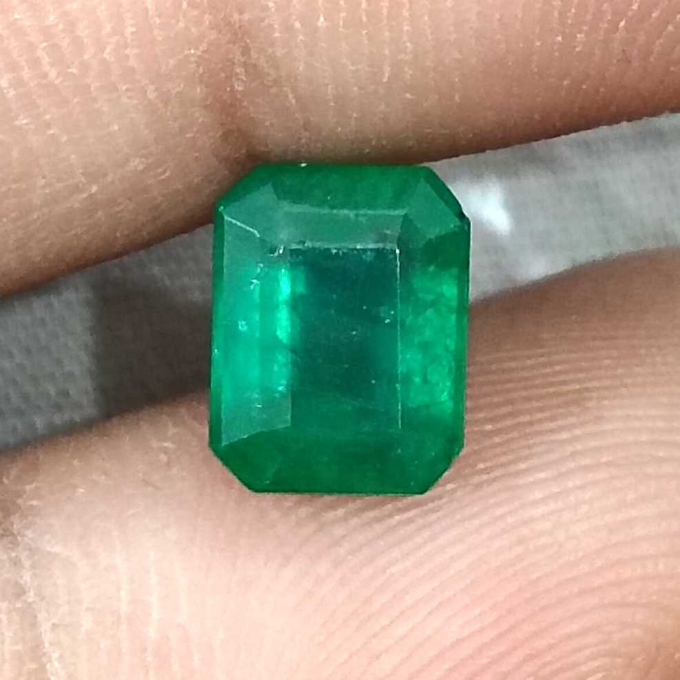 2.19ct GSI certified deep velvet green Octagon cut Zambian emerald /