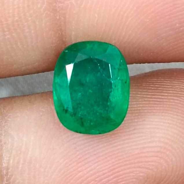 3.64ct Certified Zambian emerald natural cushion cut loose stone
