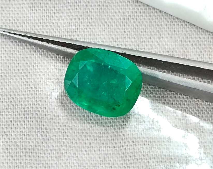 3.64ct Certified Zambian emerald natural cushion cut loose stone