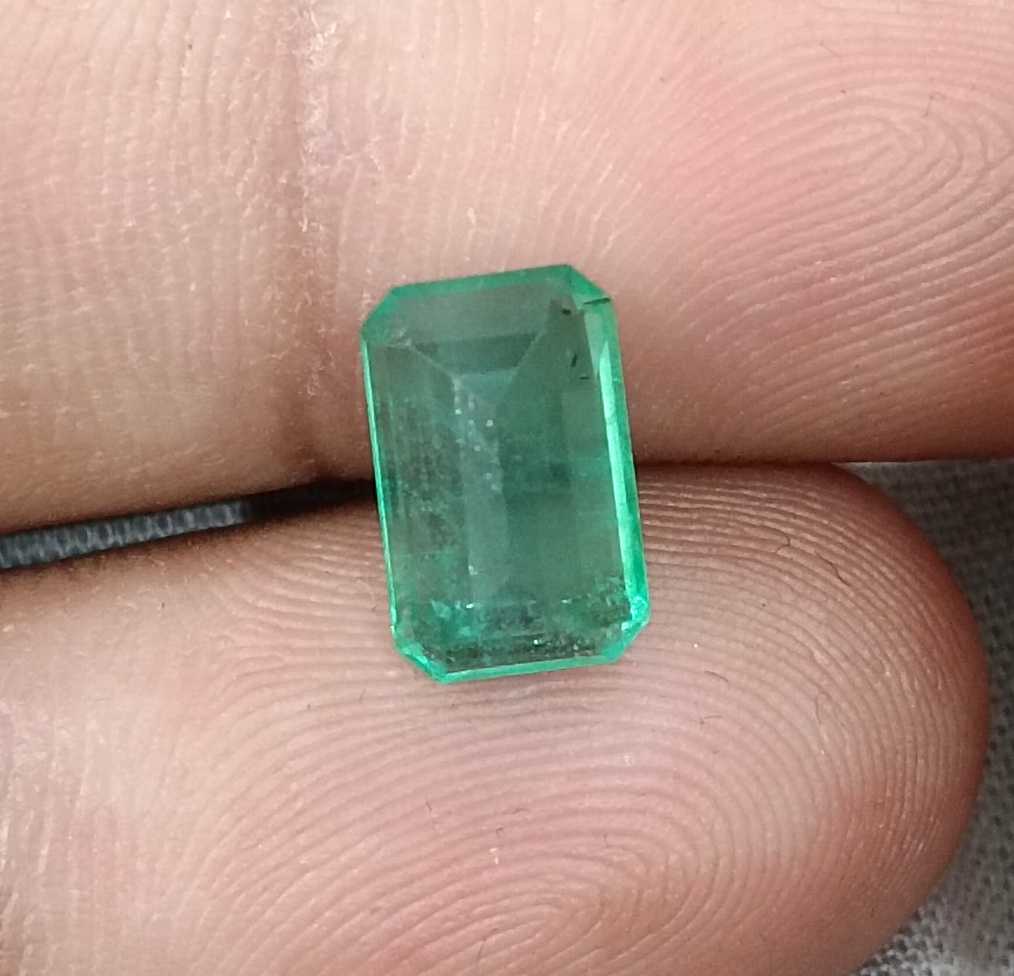 2.54ct Zambian emerald GSI certified octagon cut gemstone 