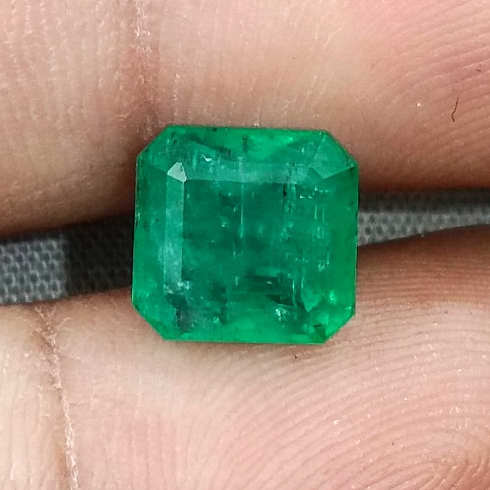 3.53ct GSI certified bright shamrock green Zambian emerald octagon cut gemstone /