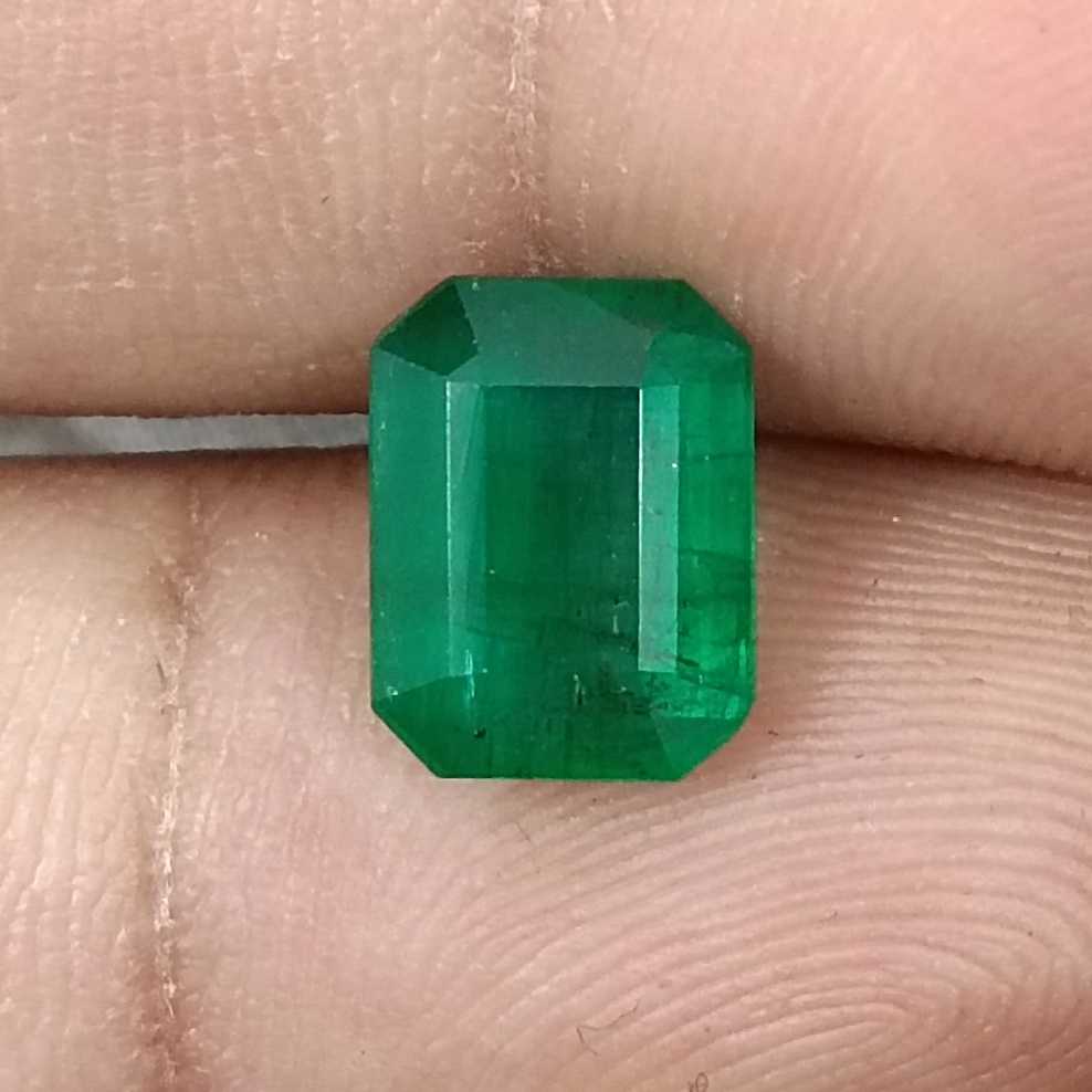 2.84ct GSI certified deep green octagon cut Zambian emerald 