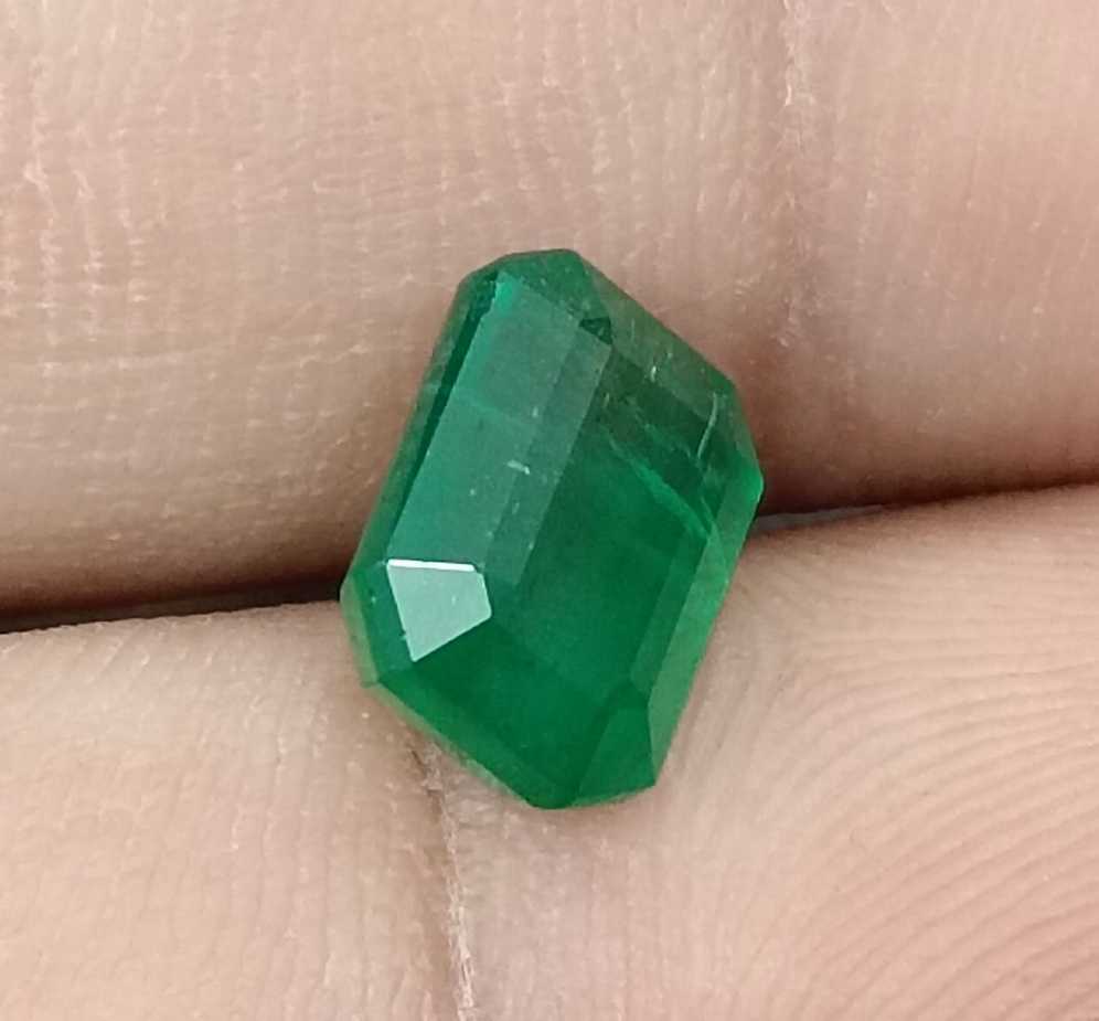 2.84ct GSI certified deep green octagon cut Zambian emerald 