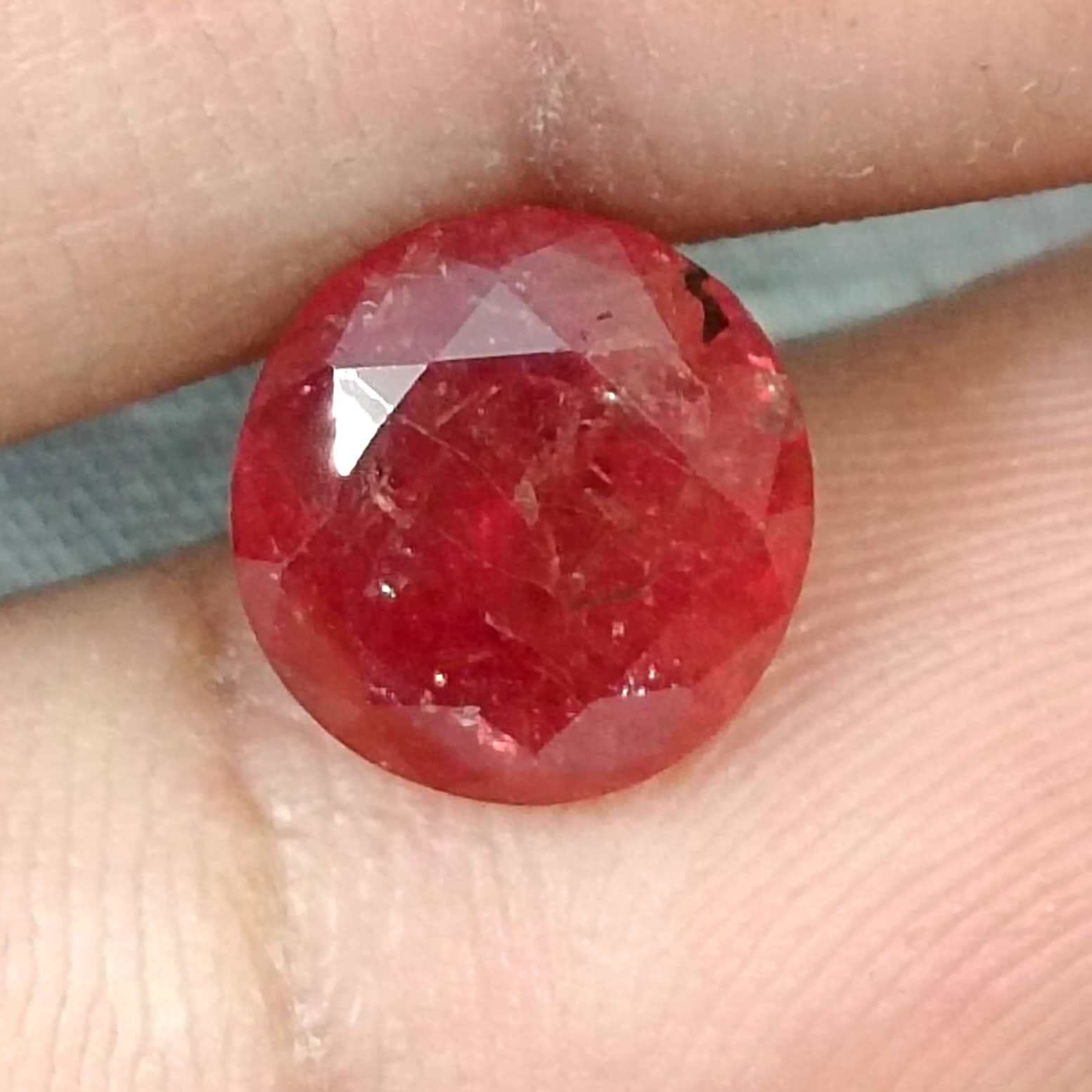 5.00ct Pigeon blood red Burmese ruby round cut untreated gemstone
