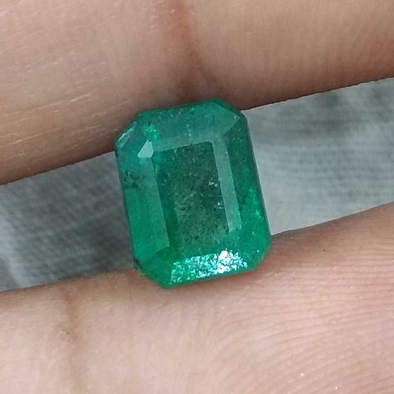 2.59ct GSI certified medium green Zambian emerald octagon cut gemstone /