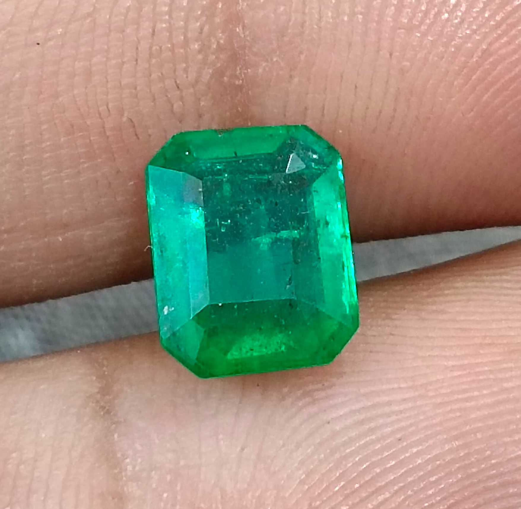 2.40ct GSI certified alpine green natural Zambian emerald stone 