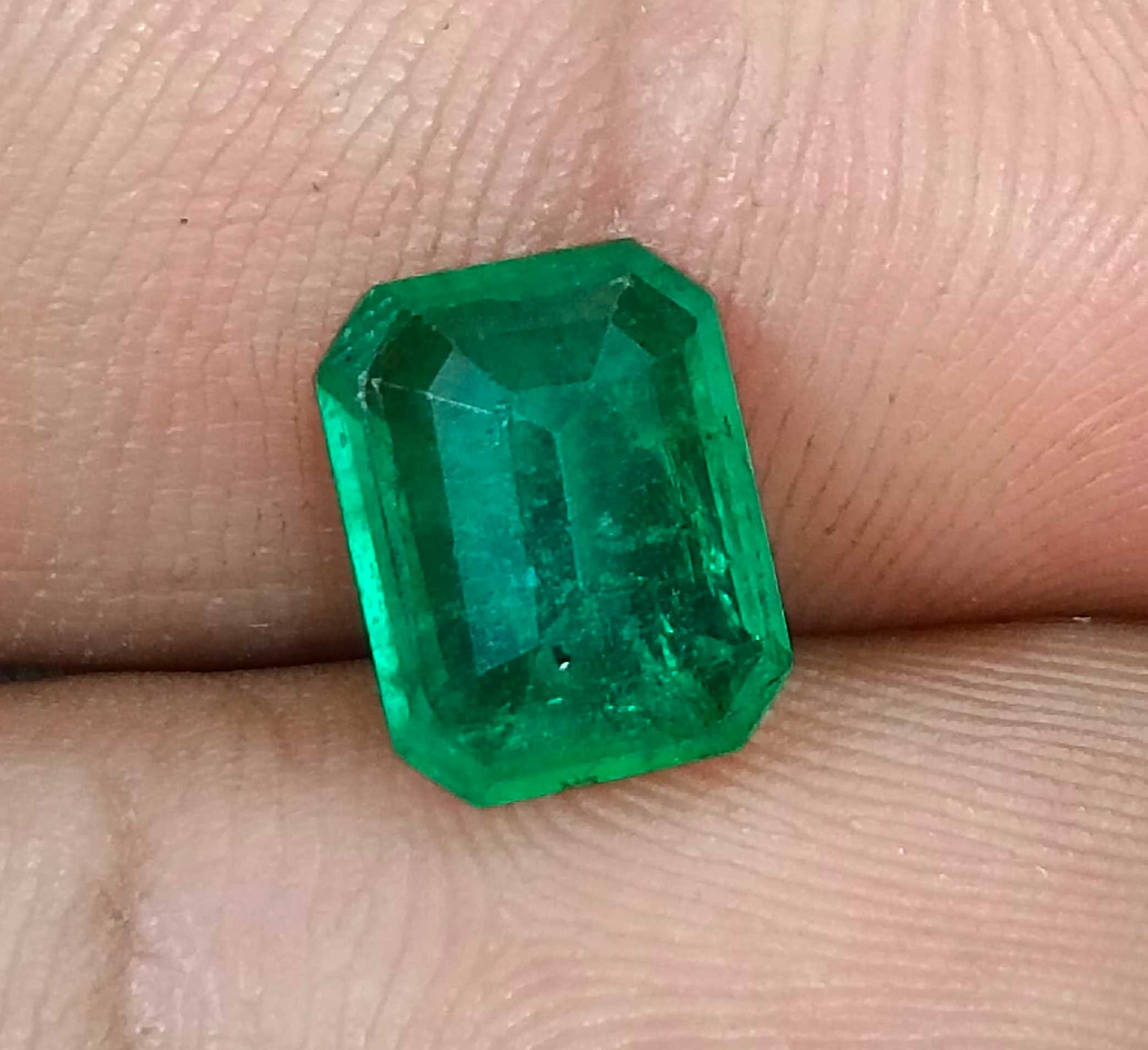 2.40ct GSI certified alpine green natural Zambian emerald stone 