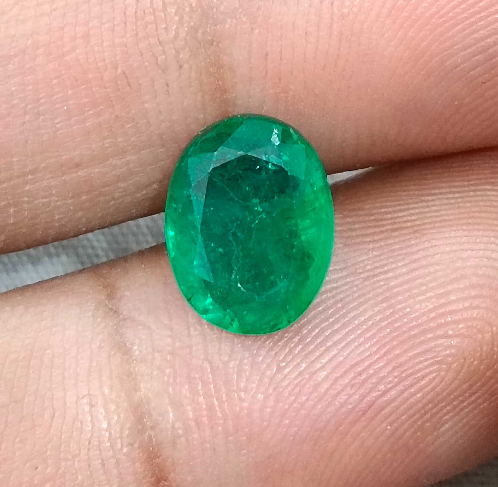 3.05ct Medium deep green Certified Natural Zambian emerald stone 