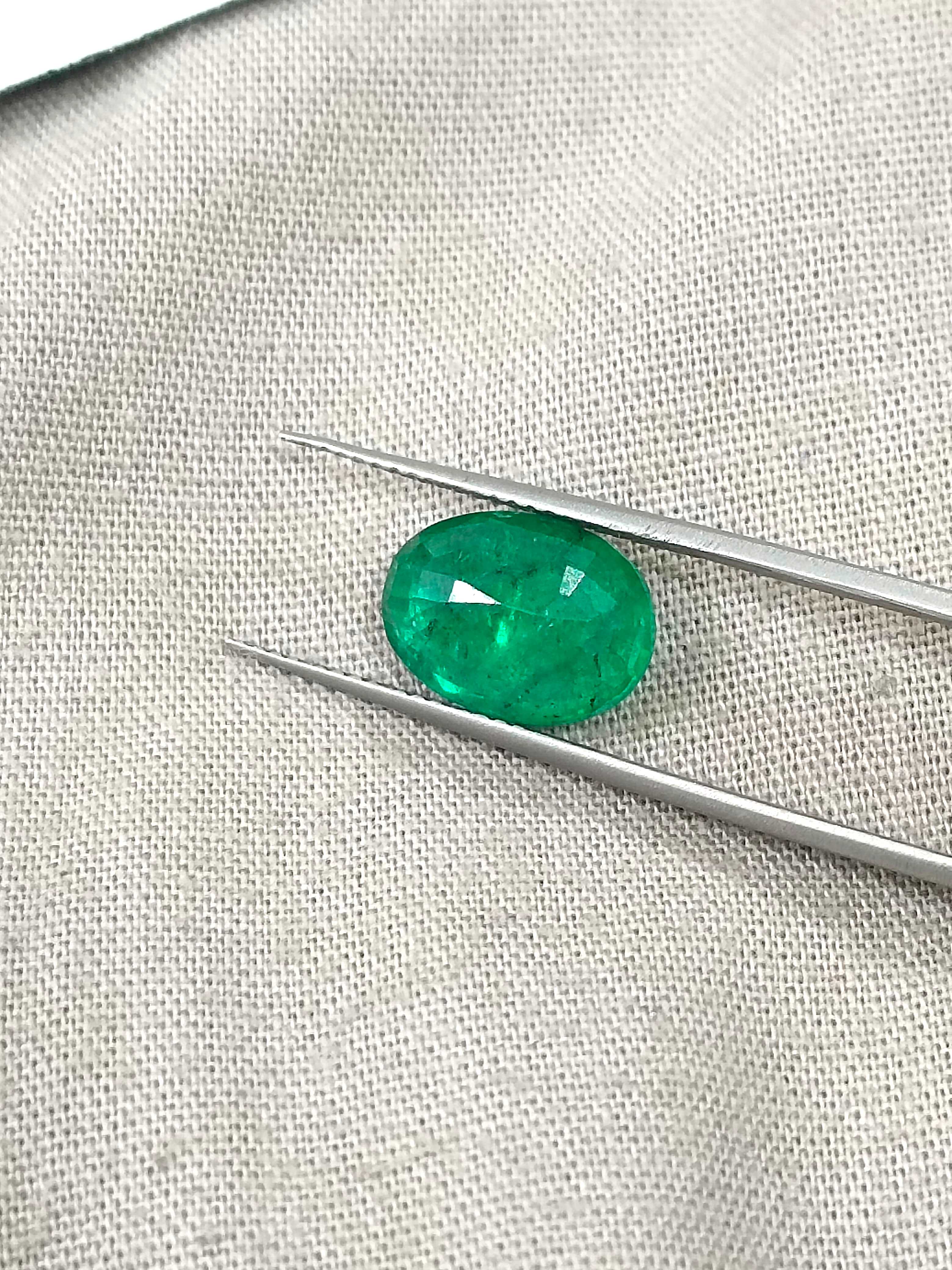 3.02ct GSI USA certified alpine green natural oval cut Zambian emerald 